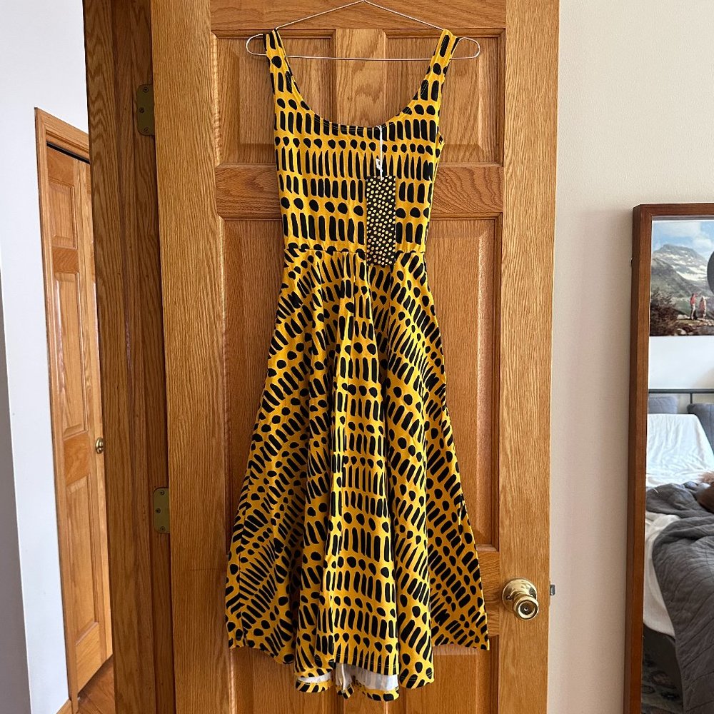 NWT Nooworks Vacation Dress in Code
